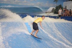 Flowrider-Alecsplash.jpg